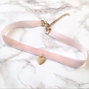 NWT Heart of Gold Pink Velvet Choker💛